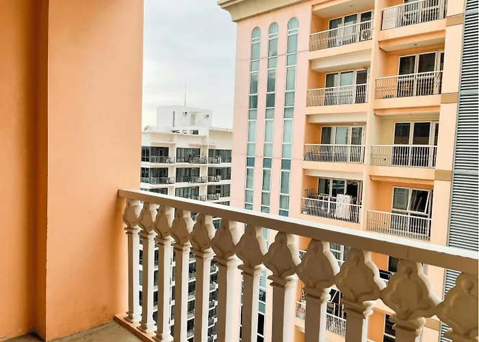 Holiday home Bgc Luxury, Venice Grand Canal Mall #vlrtc27c